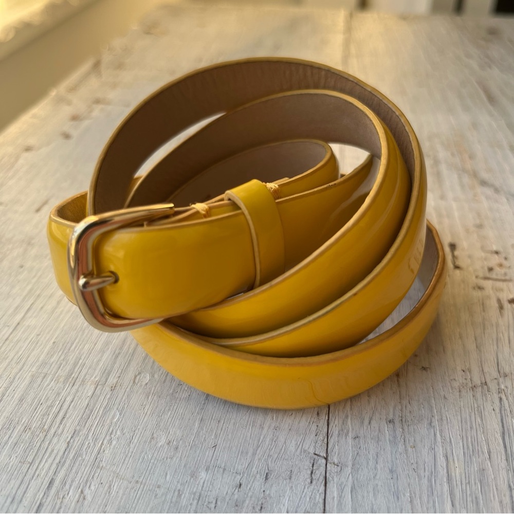 Yellow Patent Thin Belt with Rounded Square Gold Buckle